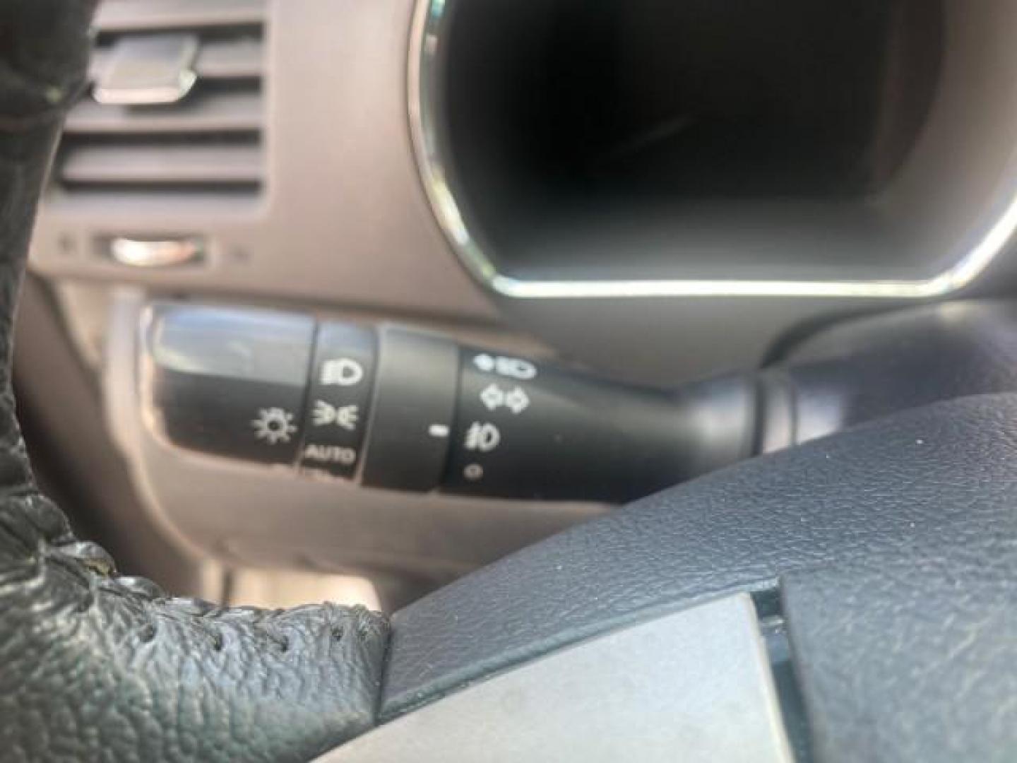 2010 Blizzard Pearl /Black Toyota Highlander SE LOW MILES 55,307 4WD (5TDJK3EH9AS) with an 3.5L V6 Cylinder Engine engine, Automatic transmission, located at 4701 North Dixie Hwy, Pompano Beach, FL, 33064, (954) 422-2889, 26.240938, -80.123474 - OUR WEBPAGE FLORIDACARS1.COM HAS OVER 100 PHOTOS AND FREE CARFAX LINK 2010 TOYOTA HIGHLANDER SE 4 WHEEL DRIVE THIRD ROW SUNROOF PEARL WHITE LEATHER TOW PACKAGE VIN: 5TDJK3EH9AS008451 5 T D J K 3 E H 9 A S 0 0 8 4 5 1 4 DOOR WAGON/SPORT UTILITY 3.5L V6 F DOHC 24V GASOLINE 23 MPG ALL WHEEL DRIVE Featu - Photo#51