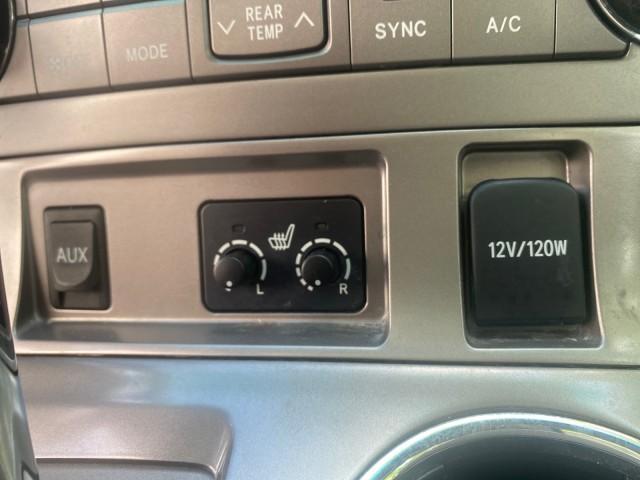 2010 Blizzard Pearl /Black Toyota Highlander SE LOW MILES 55,307 4WD (5TDJK3EH9AS) with an 3.5L V6 Cylinder Engine engine, Automatic transmission, located at 4701 North Dixie Hwy, Pompano Beach, FL, 33064, (954) 422-2889, 26.240938, -80.123474 - OUR WEBPAGE FLORIDACARS1.COM HAS OVER 100 PHOTOS AND FREE CARFAX LINK 2010 TOYOTA HIGHLANDER SE 4 WHEEL DRIVE THIRD ROW SUNROOF PEARL WHITE LEATHER TOW PACKAGE VIN: 5TDJK3EH9AS008451 5 T D J K 3 E H 9 A S 0 0 8 4 5 1 4 DOOR WAGON/SPORT UTILITY 3.5L V6 F DOHC 24V GASOLINE 23 MPG ALL WHEEL DRIVE Featu - Photo#62