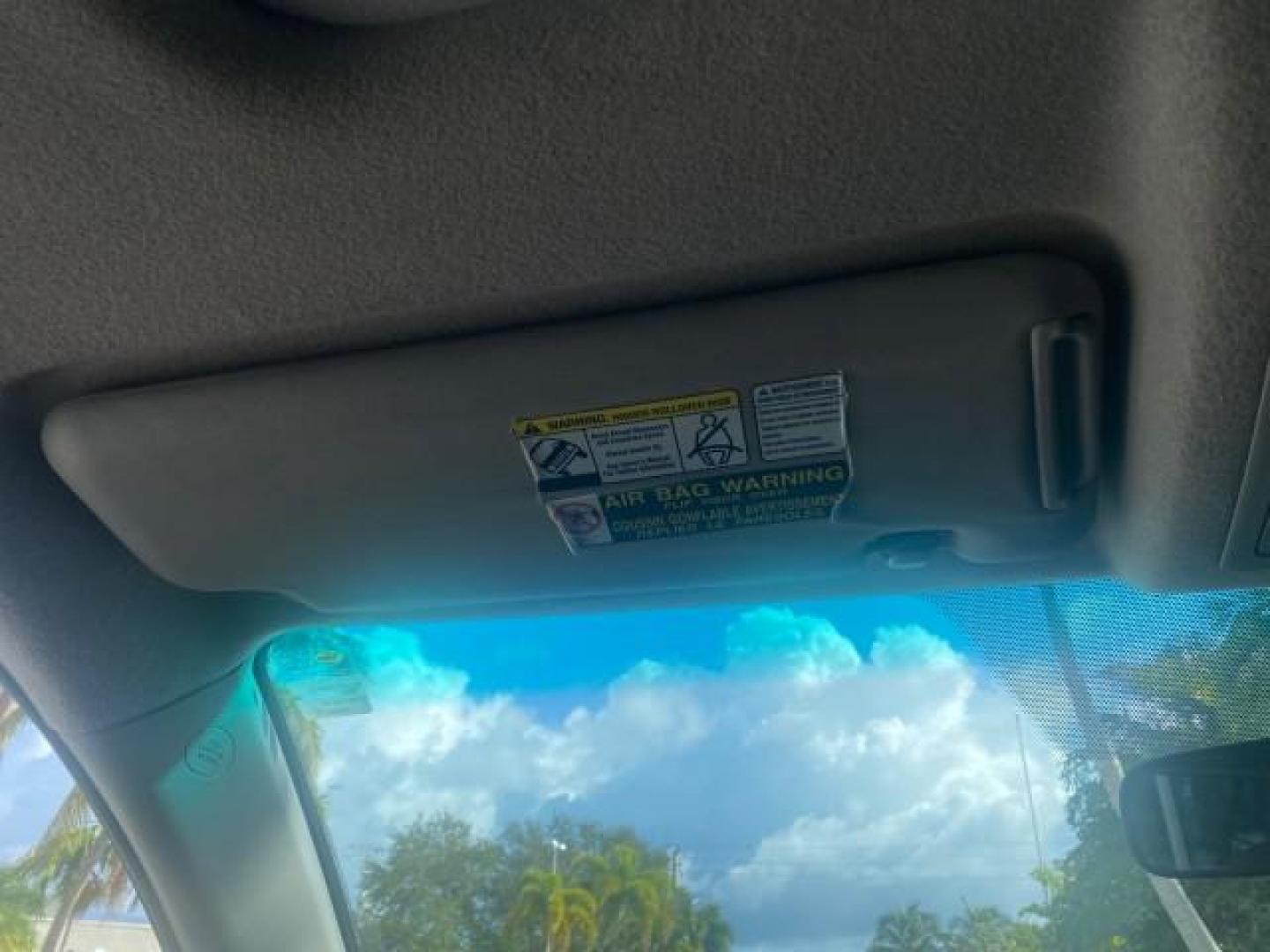 2010 Blizzard Pearl /Black Toyota Highlander SE LOW MILES 55,307 4WD (5TDJK3EH9AS) with an 3.5L V6 Cylinder Engine engine, Automatic transmission, located at 4701 North Dixie Hwy, Pompano Beach, FL, 33064, (954) 422-2889, 26.240938, -80.123474 - OUR WEBPAGE FLORIDACARS1.COM HAS OVER 100 PHOTOS AND FREE CARFAX LINK 2010 TOYOTA HIGHLANDER SE 4 WHEEL DRIVE THIRD ROW SUNROOF PEARL WHITE LEATHER TOW PACKAGE VIN: 5TDJK3EH9AS008451 5 T D J K 3 E H 9 A S 0 0 8 4 5 1 4 DOOR WAGON/SPORT UTILITY 3.5L V6 F DOHC 24V GASOLINE 23 MPG ALL WHEEL DRIVE Featu - Photo#67