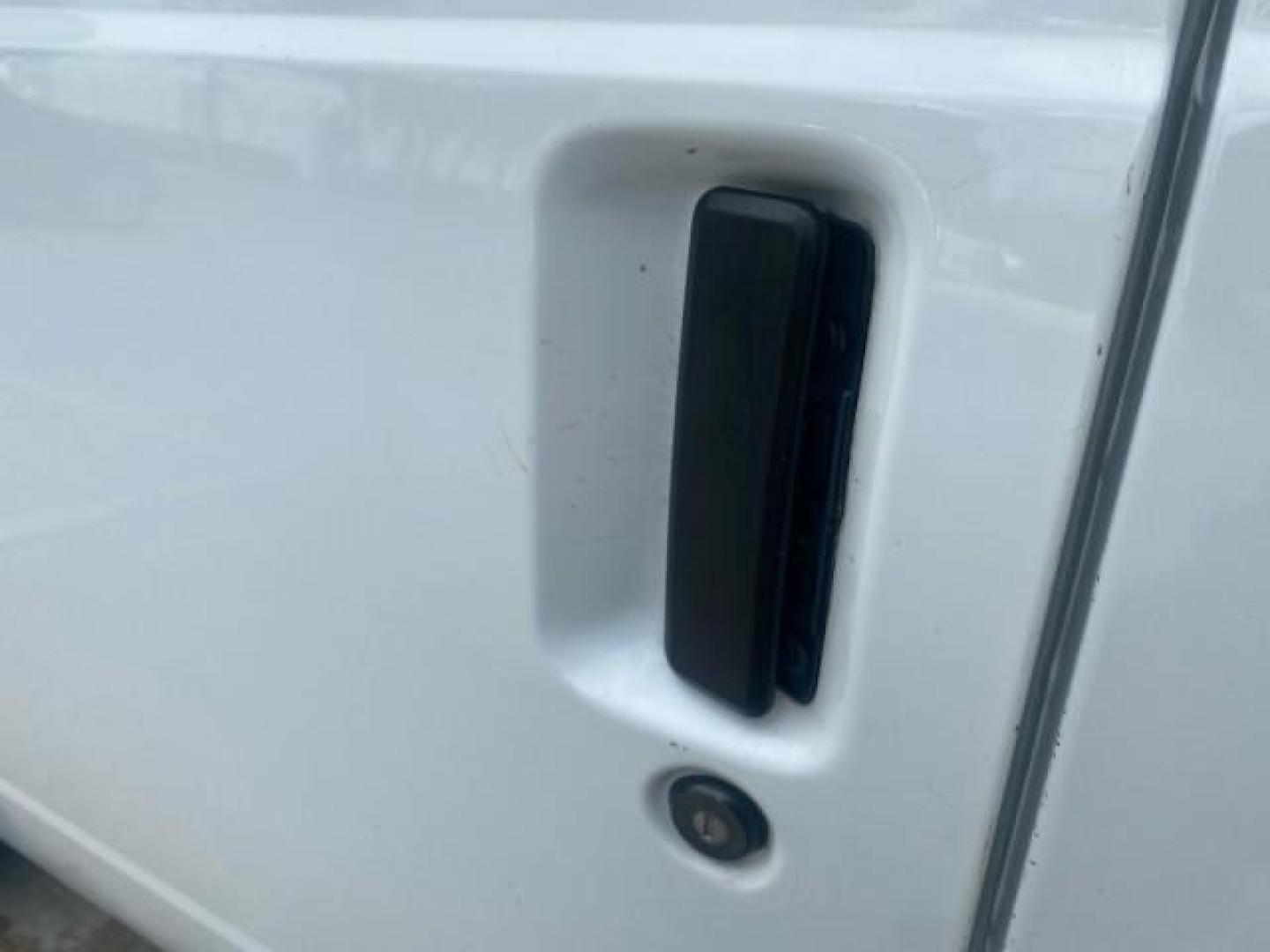 2001 White /Pewter Chevrolet Astro Cargo Van LOW MILES 84,812 (1GCDM19W71B) with an 4.3L Vortec 4300 Scpi V6 Engine engine, Automatic transmission, located at 4701 North Dixie Hwy, Pompano Beach, FL, 33064, (954) 422-2889, 26.240938, -80.123474 - OUR WEBPAGE FLORIDACARS1.COM HAS OVER 100 PHOTOS AND FREE CARFAX LINK 2001 CHEVROLET ASTRO VIN: 1GCDM19W71B154603 1 G C D M 1 9 W 7 1 B 1 5 4 6 0 3 VAN 4.3L V6 F OHV 12V GASOLINE 22 MPG REAR WHEEL DRIVE Features ABS Brakes Air Conditioning AM/FM Stereo Automatic Transmission CD Audio Cloth Seats Cru - Photo#38