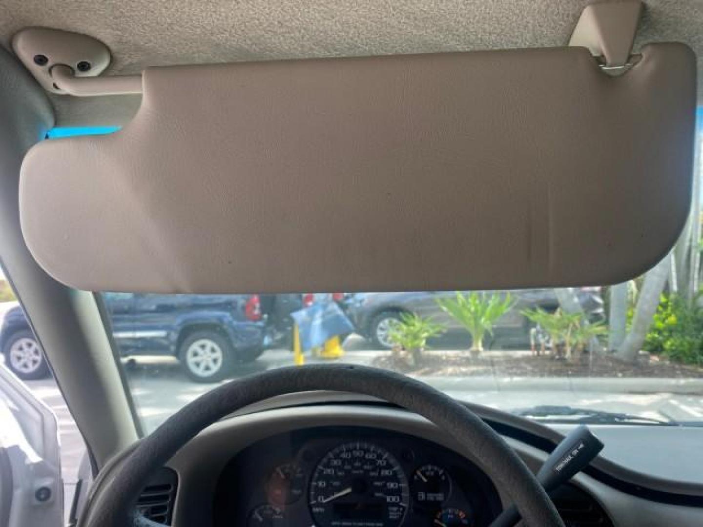 2001 White /Pewter Chevrolet Astro Cargo Van LOW MILES 84,812 (1GCDM19W71B) with an 4.3L Vortec 4300 Scpi V6 Engine engine, Automatic transmission, located at 4701 North Dixie Hwy, Pompano Beach, FL, 33064, (954) 422-2889, 26.240938, -80.123474 - OUR WEBPAGE FLORIDACARS1.COM HAS OVER 100 PHOTOS AND FREE CARFAX LINK 2001 CHEVROLET ASTRO VIN: 1GCDM19W71B154603 1 G C D M 1 9 W 7 1 B 1 5 4 6 0 3 VAN 4.3L V6 F OHV 12V GASOLINE 22 MPG REAR WHEEL DRIVE Features ABS Brakes Air Conditioning AM/FM Stereo Automatic Transmission CD Audio Cloth Seats Cru - Photo#60