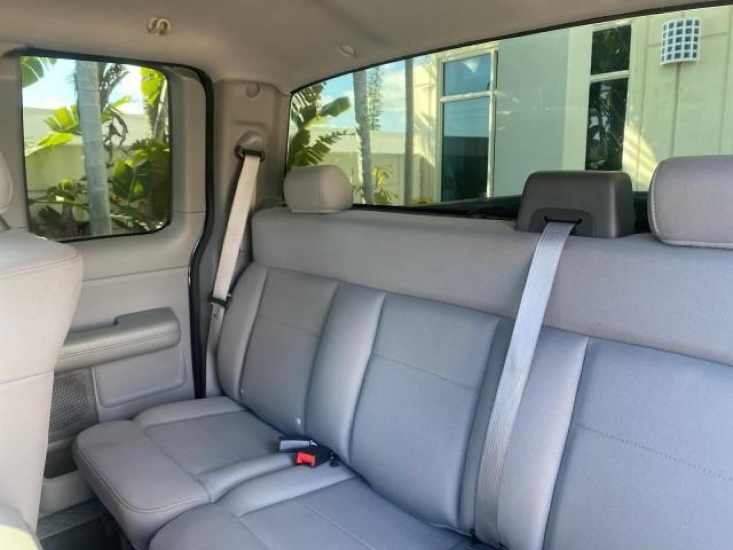2006 Black /Flint Ford F-150 STX 4 DOOR LOW MILES 92,223 (1FTRX12W56N) with an 4.6L EFI V8 Engine engine, Automatic transmission, located at 4701 North Dixie Hwy, Pompano Beach, FL, 33064, (954) 422-2889, 26.240938, -80.123474 - OUR WEBPAGE FLORIDACARS1.COM HAS OVER 100 PHOTOS AND FREE CARFAX LINK 2006 FORD F-150 XL STX 4 DOOR EXTRA CAB ICE COLD AIR VIN: 1FTRX12W56NA41794 1 F T R X 1 2 W 5 6 N A 4 1 7 9 4 4 DOOR EXTENDED CAB PICKUP 4.6L V8 F GASOLINE 19 MPG REAR WHEEL DRIVE Features ABS Brakes Air Conditioning Alloy Wheels - Photo#78