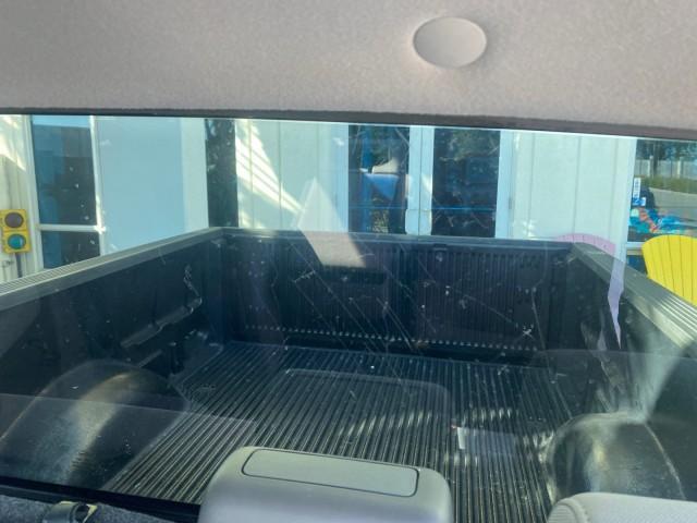 2006 Black /Flint Ford F-150 STX 4 DOOR LOW MILES 92,223 (1FTRX12W56N) with an 4.6L EFI V8 Engine engine, Automatic transmission, located at 4701 North Dixie Hwy, Pompano Beach, FL, 33064, (954) 422-2889, 26.240938, -80.123474 - OUR WEBPAGE FLORIDACARS1.COM HAS OVER 100 PHOTOS AND FREE CARFAX LINK 2006 FORD F-150 XL STX 4 DOOR EXTRA CAB ICE COLD AIR VIN: 1FTRX12W56NA41794 1 F T R X 1 2 W 5 6 N A 4 1 7 9 4 4 DOOR EXTENDED CAB PICKUP 4.6L V8 F GASOLINE 19 MPG REAR WHEEL DRIVE Features ABS Brakes Air Conditioning Alloy Wheels - Photo#79