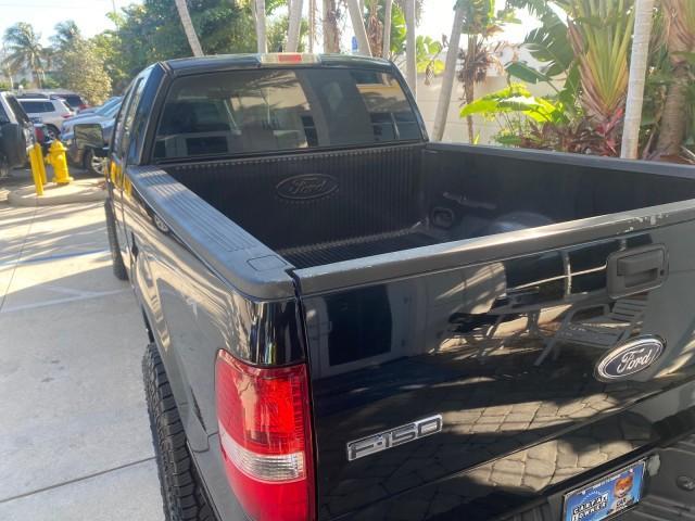2006 Black /Flint Ford F-150 STX 4 DOOR LOW MILES 92,223 (1FTRX12W56N) with an 4.6L EFI V8 Engine engine, Automatic transmission, located at 4701 North Dixie Hwy, Pompano Beach, FL, 33064, (954) 422-2889, 26.240938, -80.123474 - OUR WEBPAGE FLORIDACARS1.COM HAS OVER 100 PHOTOS AND FREE CARFAX LINK 2006 FORD F-150 XL STX 4 DOOR EXTRA CAB ICE COLD AIR VIN: 1FTRX12W56NA41794 1 F T R X 1 2 W 5 6 N A 4 1 7 9 4 4 DOOR EXTENDED CAB PICKUP 4.6L V8 F GASOLINE 19 MPG REAR WHEEL DRIVE Features ABS Brakes Air Conditioning Alloy Wheels - Photo#92