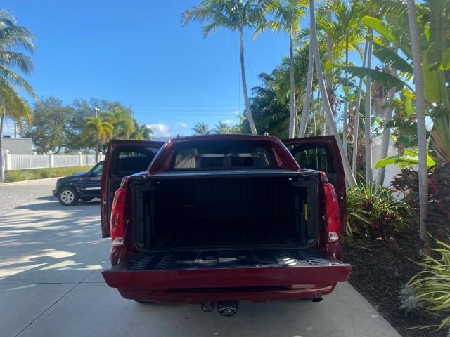 2007 Red E /Ebony/Ebony Cadillac Escalade EXT LOW MILES 13,852 1 OWNER 4WD (3GYFK62857G) with an 6.2L Vortec 1000 VVT V8 SFI Engine engine, Automatic transmission, located at 4701 North Dixie Hwy, Pompano Beach, FL, 33064, (954) 422-2889, 26.240938, -80.123474 - OUR WEBPAGE FLORIDACARS1.COM HAS OVER 100 PHOTOS AND FREE CARFAX LINK 2007 CADILLAC ESCALADE EXT VIN: 3GYFK62857G251462 3 G Y F K 6 2 8 5 7 G 2 5 1 4 6 2 SPORT PICKUP 6.2L V8 F GASOLINE 19 MPG ALL WHEEL DRIVE Features 20 Inch Plus Wheels 4WD/AWD A/C Seat(s) ABS Brakes Air Conditioning Alloy Wheels A - Photo#15