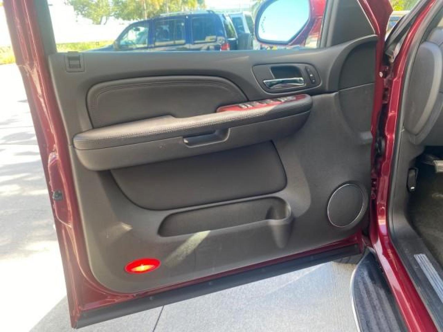 2007 Red E /Ebony/Ebony Cadillac Escalade EXT LOW MILES 15,019 1 OWNER 4WD (3GYFK62857G) with an 6.2L Vortec 1000 VVT V8 SFI Engine engine, Automatic transmission, located at 4701 North Dixie Hwy, Pompano Beach, FL, 33064, (954) 422-2889, 26.240938, -80.123474 - OUR WEBPAGE FLORIDACARS1.COM HAS OVER 100 PHOTOS AND FREE CARFAX LINK 2007 CADILLAC ESCALADE EXT VIN: 3GYFK62857G251462 3 G Y F K 6 2 8 5 7 G 2 5 1 4 6 2 SPORT PICKUP 6.2L V8 F GASOLINE 19 MPG ALL WHEEL DRIVE Features 20 Inch Plus Wheels 4WD/AWD A/C Seat(s) ABS Brakes Air Conditioning Alloy Wheels A - Photo#44
