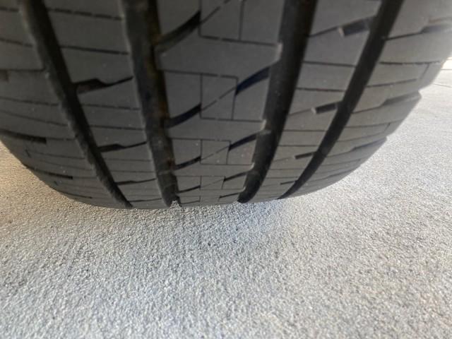 2007 Red E /Ebony/Ebony Cadillac Escalade EXT LOW MILES 13,852 1 OWNER 4WD (3GYFK62857G) with an 6.2L Vortec 1000 VVT V8 SFI Engine engine, Automatic transmission, located at 4701 North Dixie Hwy, Pompano Beach, FL, 33064, (954) 422-2889, 26.240938, -80.123474 - OUR WEBPAGE FLORIDACARS1.COM HAS OVER 100 PHOTOS AND FREE CARFAX LINK 2007 CADILLAC ESCALADE EXT VIN: 3GYFK62857G251462 3 G Y F K 6 2 8 5 7 G 2 5 1 4 6 2 SPORT PICKUP 6.2L V8 F GASOLINE 19 MPG ALL WHEEL DRIVE Features 20 Inch Plus Wheels 4WD/AWD A/C Seat(s) ABS Brakes Air Conditioning Alloy Wheels A - Photo#56