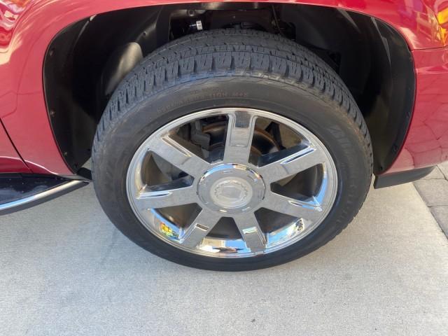 2007 Red E /Ebony/Ebony Cadillac Escalade EXT LOW MILES 13,852 1 OWNER 4WD (3GYFK62857G) with an 6.2L Vortec 1000 VVT V8 SFI Engine engine, Automatic transmission, located at 4701 North Dixie Hwy, Pompano Beach, FL, 33064, (954) 422-2889, 26.240938, -80.123474 - OUR WEBPAGE FLORIDACARS1.COM HAS OVER 100 PHOTOS AND FREE CARFAX LINK 2007 CADILLAC ESCALADE EXT VIN: 3GYFK62857G251462 3 G Y F K 6 2 8 5 7 G 2 5 1 4 6 2 SPORT PICKUP 6.2L V8 F GASOLINE 19 MPG ALL WHEEL DRIVE Features 20 Inch Plus Wheels 4WD/AWD A/C Seat(s) ABS Brakes Air Conditioning Alloy Wheels A - Photo#86