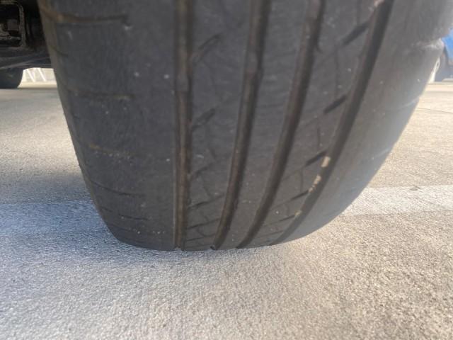 2005 Super White /Graphite Toyota Tacoma LOW MILES 58,735 X CAB (5TETX22N55Z) with an 2.7L DOHC EFI 16-Valve I4 VVT-i Engine engine, Automatic transmission, located at 4701 North Dixie Hwy, Pompano Beach, FL, 33064, (954) 422-2889, 26.240938, -80.123474 - OUR WEBPAGE FLORIDACARS1.COM HAS OVER 100 PHOTOS AND FREE CARFAX LINK 2005 TOYOTA TACOMA VIN: 5TETX22N55Z028901 5 T E T X 2 2 N 5 5 Z 0 2 8 9 0 1 CLUB CAB PICKUP 2.7L I4 F DOHC 16V GASOLINE 26 MPG REAR WHEEL DRIVE Features ABS Brakes AM/FM Stereo Automatic Transmission CD Audio Cloth Seats Cruise Co - Photo#20