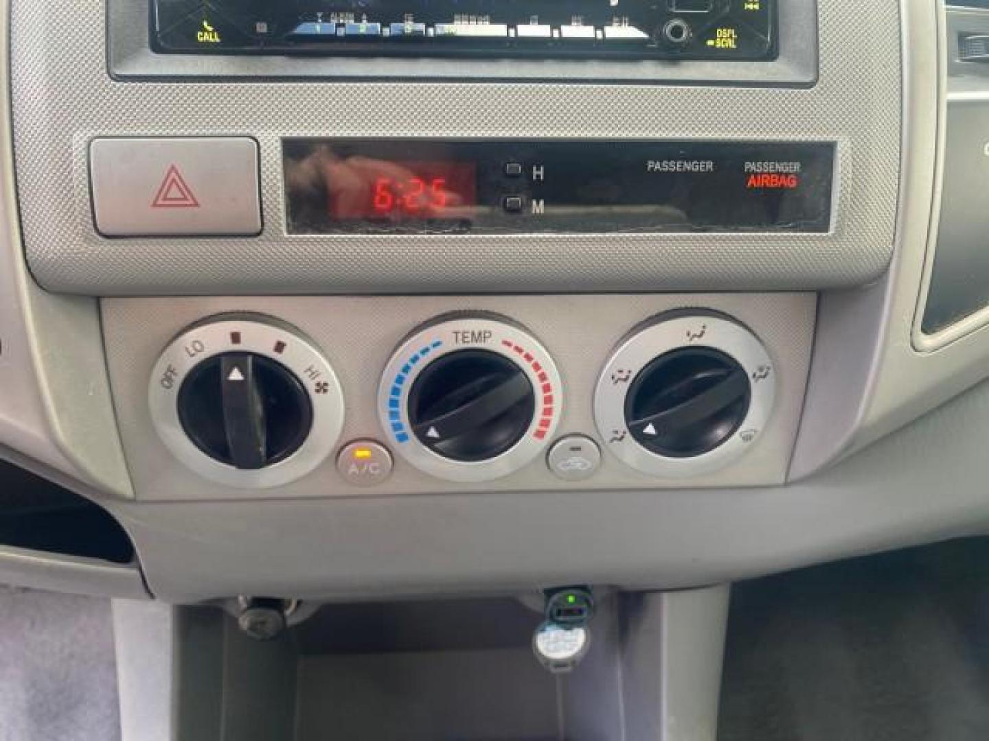 2005 Super White /Graphite Toyota Tacoma LOW MILES 58,735 X CAB (5TETX22N55Z) with an 2.7L DOHC EFI 16-Valve I4 VVT-i Engine engine, Automatic transmission, located at 4701 North Dixie Hwy, Pompano Beach, FL, 33064, (954) 422-2889, 26.240938, -80.123474 - OUR WEBPAGE FLORIDACARS1.COM HAS OVER 100 PHOTOS AND FREE CARFAX LINK 2005 TOYOTA TACOMA VIN: 5TETX22N55Z028901 5 T E T X 2 2 N 5 5 Z 0 2 8 9 0 1 CLUB CAB PICKUP 2.7L I4 F DOHC 16V GASOLINE 26 MPG REAR WHEEL DRIVE Features ABS Brakes AM/FM Stereo Automatic Transmission CD Audio Cloth Seats Cruise Co- Photo#60