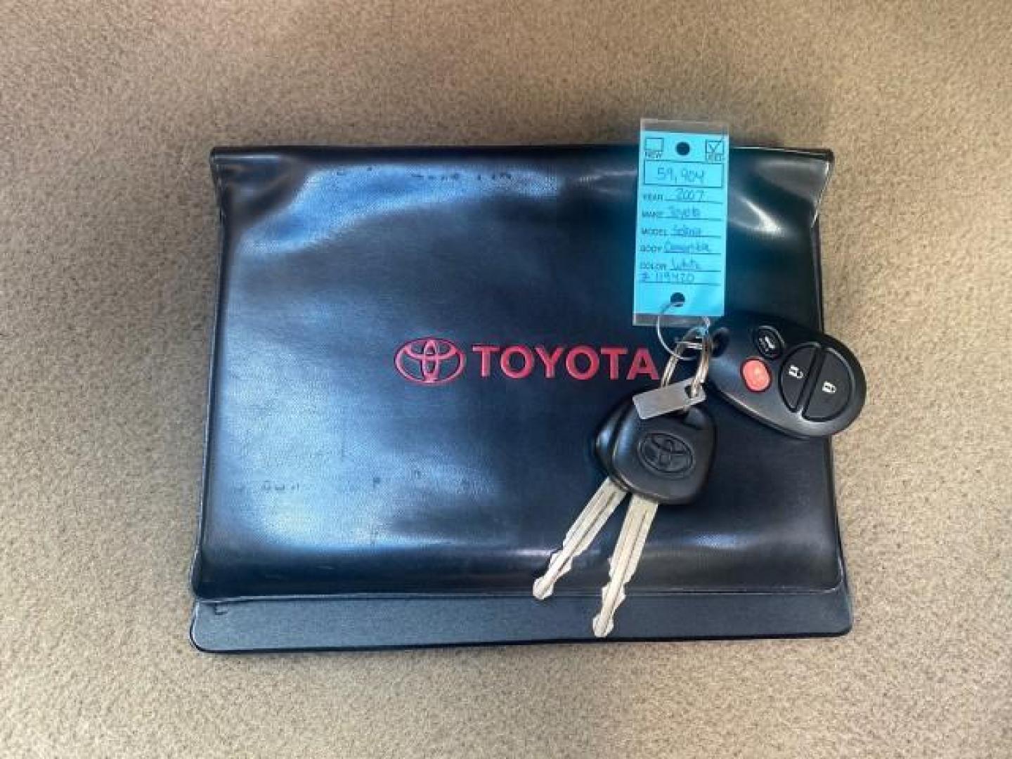 2007 Blizzard Pearl /Ivory Toyota Camry Solara SLE LOW MILES 59,911 SOFT TOP (4T1FA38P07U) with an 3.3L DOHC SMPI VVT-i 24-Valve V6 Engine engine, Automatic transmission, located at 4701 North Dixie Hwy, Pompano Beach, FL, 33064, (954) 422-2889, 26.240938, -80.123474 - OUR WEBPAGE FLORIDACARS1.COM HAS OVER 100 PHOTOS AND FREE CARFAX LINK 2007 TOYOTA CAMRY SOLARA SLE V6 VIN: 4T1FA38P07U119420 4 T 1 F A 3 8 P 0 7 U 1 1 9 4 2 0 CONVERTIBLE 3.3L V6 F DOHC 24V GASOLINE 29 MPG FRONT WHEEL DRIVE Features ABS Brakes Air Conditioning Alloy Wheels AM/FM Stereo Automatic Tra - Photo#23