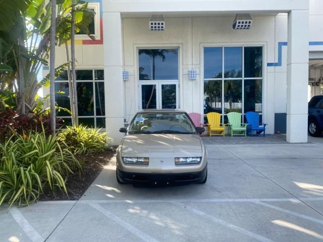 1995 Gold /Tan Saturn SL LOW MILES 70,805 (1G8ZH5282SZ) with an 1.9L 4-Cyl Engine engine, Automatic transmission, located at 4701 North Dixie Hwy, Pompano Beach, FL, 33064, (954) 422-2889, 26.240938, -80.123474 - OUR WEBPAGE FLORIDACARS1.COM HAS OVER 100 PHOTOS AND FREE CARFAX LINK 1995 SATURN S-SERIES SL1 ONE OF A KIND FIND DRIVES AMAZING VERY DEPENDABLE VIN: 1G8ZH5282SZ152130 1 G 8 Z H 5 2 8 2 S Z 1 5 2 1 3 0 SEDAN 4 DR 1.9L I4 F SOHC GASOLINE FRONT WHEEL DRIVE Features Air Conditioning AM/FM Stereo Automa - Photo#27