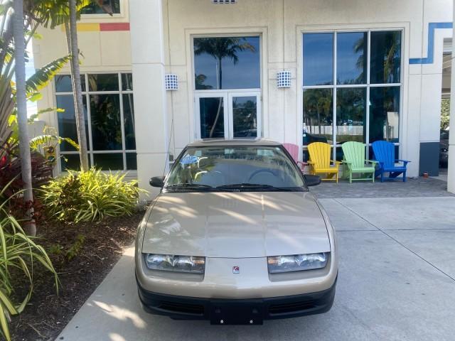 1995 Gold /Tan Saturn SL LOW MILES 70,805 (1G8ZH5282SZ) with an 1.9L 4-Cyl Engine engine, Automatic transmission, located at 4701 North Dixie Hwy, Pompano Beach, FL, 33064, (954) 422-2889, 26.240938, -80.123474 - OUR WEBPAGE FLORIDACARS1.COM HAS OVER 100 PHOTOS AND FREE CARFAX LINK 1995 SATURN S-SERIES SL1 ONE OF A KIND FIND DRIVES AMAZING VERY DEPENDABLE VIN: 1G8ZH5282SZ152130 1 G 8 Z H 5 2 8 2 S Z 1 5 2 1 3 0 SEDAN 4 DR 1.9L I4 F SOHC GASOLINE FRONT WHEEL DRIVE Features Air Conditioning AM/FM Stereo Automa - Photo#28