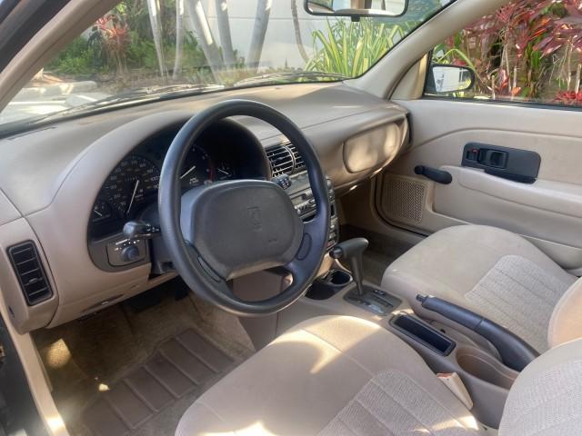 1995 Gold /Tan Saturn SL LOW MILES 70,805 (1G8ZH5282SZ) with an 1.9L 4-Cyl Engine engine, Automatic transmission, located at 4701 North Dixie Hwy, Pompano Beach, FL, 33064, (954) 422-2889, 26.240938, -80.123474 - OUR WEBPAGE FLORIDACARS1.COM HAS OVER 100 PHOTOS AND FREE CARFAX LINK 1995 SATURN S-SERIES SL1 ONE OF A KIND FIND DRIVES AMAZING VERY DEPENDABLE VIN: 1G8ZH5282SZ152130 1 G 8 Z H 5 2 8 2 S Z 1 5 2 1 3 0 SEDAN 4 DR 1.9L I4 F SOHC GASOLINE FRONT WHEEL DRIVE Features Air Conditioning AM/FM Stereo Automa - Photo#48