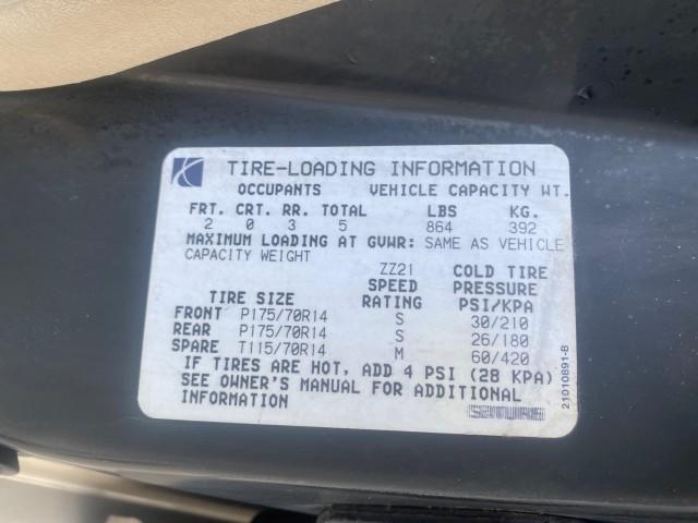 1995 Gold /Tan Saturn SL LOW MILES 70,805 (1G8ZH5282SZ) with an 1.9L 4-Cyl Engine engine, Automatic transmission, located at 4701 North Dixie Hwy, Pompano Beach, FL, 33064, (954) 422-2889, 26.240938, -80.123474 - OUR WEBPAGE FLORIDACARS1.COM HAS OVER 100 PHOTOS AND FREE CARFAX LINK 1995 SATURN S-SERIES SL1 ONE OF A KIND FIND DRIVES AMAZING VERY DEPENDABLE VIN: 1G8ZH5282SZ152130 1 G 8 Z H 5 2 8 2 S Z 1 5 2 1 3 0 SEDAN 4 DR 1.9L I4 F SOHC GASOLINE FRONT WHEEL DRIVE Features Air Conditioning AM/FM Stereo Automa - Photo#68