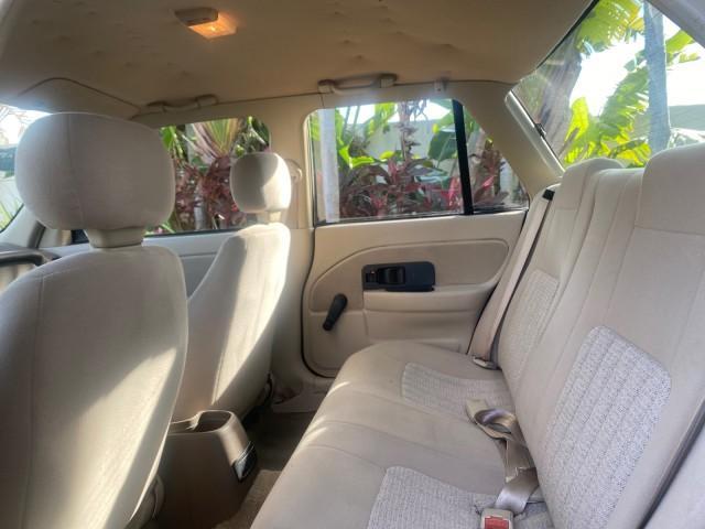 1995 Gold /Tan Saturn SL LOW MILES 70,805 (1G8ZH5282SZ) with an 1.9L 4-Cyl Engine engine, Automatic transmission, located at 4701 North Dixie Hwy, Pompano Beach, FL, 33064, (954) 422-2889, 26.240938, -80.123474 - OUR WEBPAGE FLORIDACARS1.COM HAS OVER 100 PHOTOS AND FREE CARFAX LINK 1995 SATURN S-SERIES SL1 ONE OF A KIND FIND DRIVES AMAZING VERY DEPENDABLE VIN: 1G8ZH5282SZ152130 1 G 8 Z H 5 2 8 2 S Z 1 5 2 1 3 0 SEDAN 4 DR 1.9L I4 F SOHC GASOLINE FRONT WHEEL DRIVE Features Air Conditioning AM/FM Stereo Automa - Photo#74