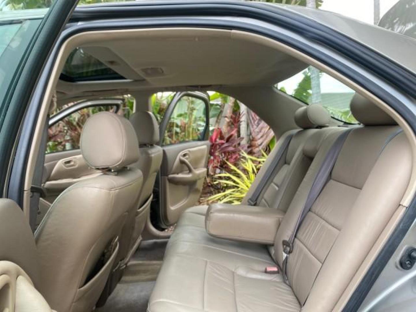 2000 Cashmere Beige Metallic /Oak Toyota Camry LE LOW MILES 63,706 SUNROOF (4T1BG22K1YU) with an 2.2L Twin-Cam EFI 16-Valve 4-Cyl Engine engine, Automatic transmission, located at 4701 North Dixie Hwy, Pompano Beach, FL, 33064, (954) 422-2889, 26.240938, -80.123474 - OUR WEBPAGE FLORIDACARS1.COM HAS OVER 100 PHOTOS AND FREE CARFAX LINK 2000 TOYOTA CAMRY LE LEATHER SUNROOF 4 CYNL LOADED ONE OF THE MOST DEPENDABLE CARS EVER BUILT VIN: 4T1BG22K1YU715920 4 T 1 B G 2 2 K 1 Y U 7 1 5 9 2 0 SEDAN 4 DR 2.2L I4 F 16V GASOLINE 30 MPG FRONT WHEEL DRIVE Features Air Conditi - Photo#14