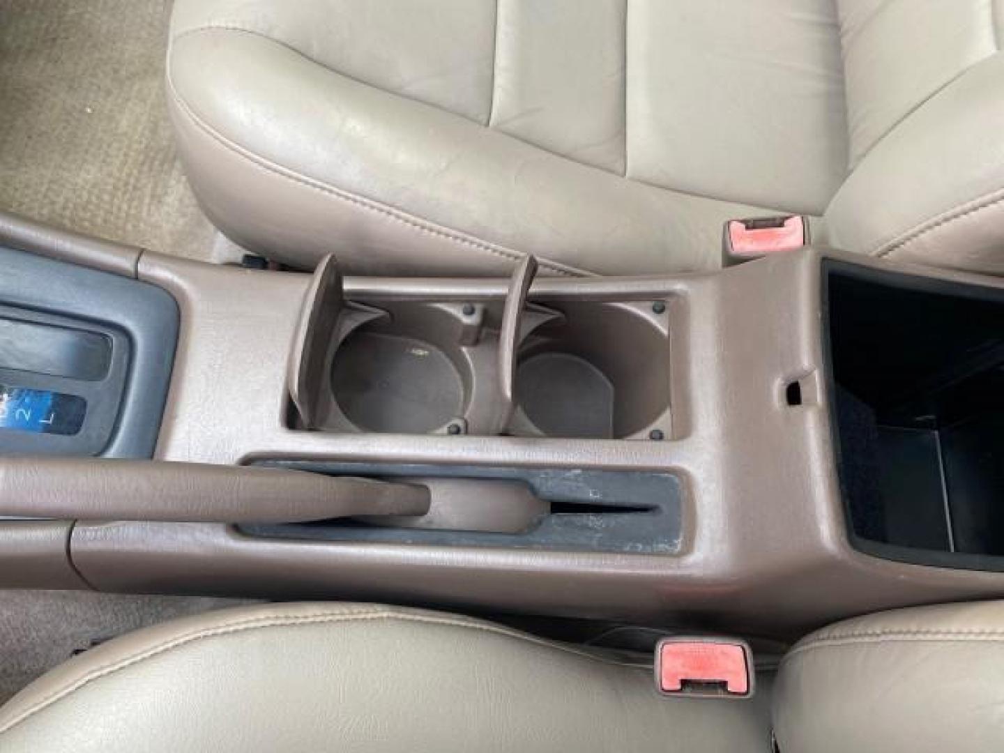 2000 Cashmere Beige Metallic /Oak Toyota Camry LE LOW MILES 63,706 SUNROOF (4T1BG22K1YU) with an 2.2L Twin-Cam EFI 16-Valve 4-Cyl Engine engine, Automatic transmission, located at 4701 North Dixie Hwy, Pompano Beach, FL, 33064, (954) 422-2889, 26.240938, -80.123474 - OUR WEBPAGE FLORIDACARS1.COM HAS OVER 100 PHOTOS AND FREE CARFAX LINK 2000 TOYOTA CAMRY LE LEATHER SUNROOF 4 CYNL LOADED ONE OF THE MOST DEPENDABLE CARS EVER BUILT VIN: 4T1BG22K1YU715920 4 T 1 B G 2 2 K 1 Y U 7 1 5 9 2 0 SEDAN 4 DR 2.2L I4 F 16V GASOLINE 30 MPG FRONT WHEEL DRIVE Features Air Conditi - Photo#55