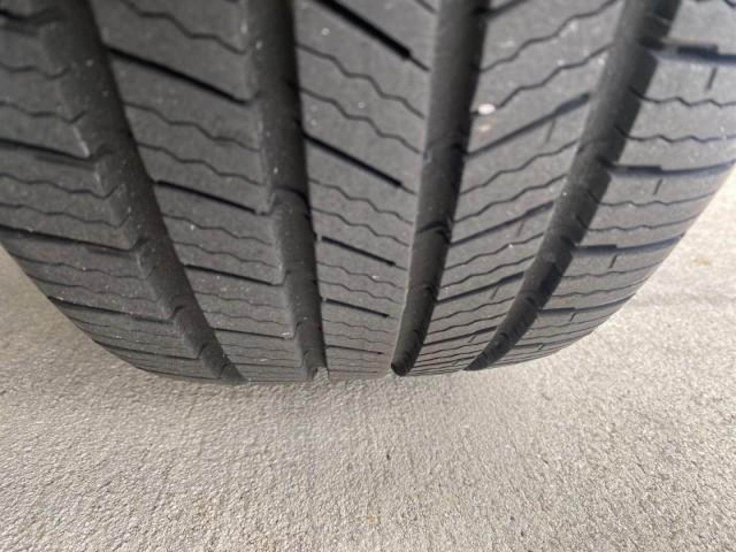 2000 Cashmere Beige Metallic /Oak Toyota Camry LE LOW MILES 63,706 SUNROOF (4T1BG22K1YU) with an 2.2L Twin-Cam EFI 16-Valve 4-Cyl Engine engine, Automatic transmission, located at 4701 North Dixie Hwy, Pompano Beach, FL, 33064, (954) 422-2889, 26.240938, -80.123474 - OUR WEBPAGE FLORIDACARS1.COM HAS OVER 100 PHOTOS AND FREE CARFAX LINK 2000 TOYOTA CAMRY LE LEATHER SUNROOF 4 CYNL LOADED ONE OF THE MOST DEPENDABLE CARS EVER BUILT VIN: 4T1BG22K1YU715920 4 T 1 B G 2 2 K 1 Y U 7 1 5 9 2 0 SEDAN 4 DR 2.2L I4 F 16V GASOLINE 30 MPG FRONT WHEEL DRIVE Features Air Conditi - Photo#79