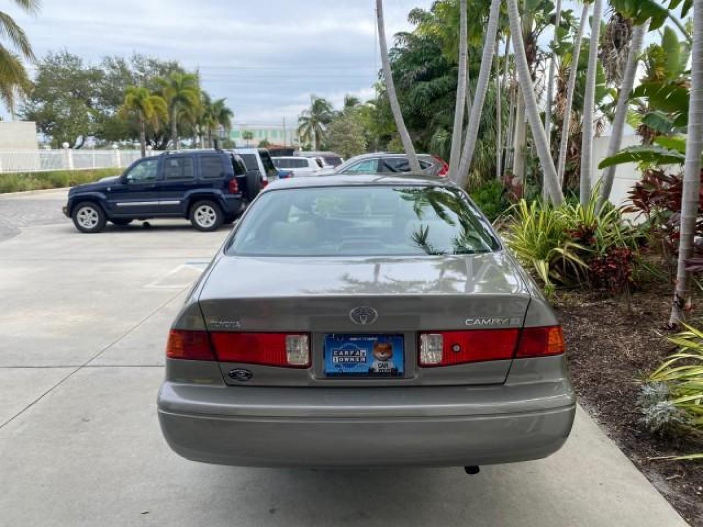 2000 Cashmere Beige Metallic /Oak Toyota Camry LE LOW MILES 63,706 SUNROOF (4T1BG22K1YU) with an 2.2L Twin-Cam EFI 16-Valve 4-Cyl Engine engine, Automatic transmission, located at 4701 North Dixie Hwy, Pompano Beach, FL, 33064, (954) 422-2889, 26.240938, -80.123474 - OUR WEBPAGE FLORIDACARS1.COM HAS OVER 100 PHOTOS AND FREE CARFAX LINK 2000 TOYOTA CAMRY LE LEATHER SUNROOF 4 CYNL LOADED ONE OF THE MOST DEPENDABLE CARS EVER BUILT VIN: 4T1BG22K1YU715920 4 T 1 B G 2 2 K 1 Y U 7 1 5 9 2 0 SEDAN 4 DR 2.2L I4 F 16V GASOLINE 30 MPG FRONT WHEEL DRIVE Features Air Conditi - Photo#83