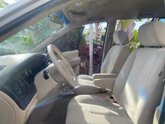2004 Cosmic Sand Metallic /Beige/Black Mazda MPV LX LOW MILES 62,740 (JM3LW28J340) with an 3.0L DOHC MPFI 24-Valve V6 Engine engine, Automatic transmission, located at 4701 North Dixie Hwy, Pompano Beach, FL, 33064, (954) 422-2889, 26.240938, -80.123474 - OUR WEBPAGE FLORIDACARS1.COM HAS OVER 100 PHOTOS AND FREE CARFAX LINK 2004 MAZDA MPV LX VIN: JM3LW28J340519237 J M 3 L W 2 8 J 3 4 0 5 1 9 2 3 7 VAN 3.0L V6 F GASOLINE 25 MPG FRONT WHEEL DRIVE Features ABS Brakes Air Conditioning Alloy Wheels AM/FM Stereo Automatic Transmission CD Audio Cloth Seats - Photo#10