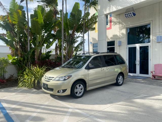 2004 Cosmic Sand Metallic /Beige/Black Mazda MPV LX LOW MILES 62,740 (JM3LW28J340) with an 3.0L DOHC MPFI 24-Valve V6 Engine engine, Automatic transmission, located at 4701 North Dixie Hwy, Pompano Beach, FL, 33064, (954) 422-2889, 26.240938, -80.123474 - OUR WEBPAGE FLORIDACARS1.COM HAS OVER 100 PHOTOS AND FREE CARFAX LINK 2004 MAZDA MPV LX VIN: JM3LW28J340519237 J M 3 L W 2 8 J 3 4 0 5 1 9 2 3 7 VAN 3.0L V6 F GASOLINE 25 MPG FRONT WHEEL DRIVE Features ABS Brakes Air Conditioning Alloy Wheels AM/FM Stereo Automatic Transmission CD Audio Cloth Seats - Photo#29