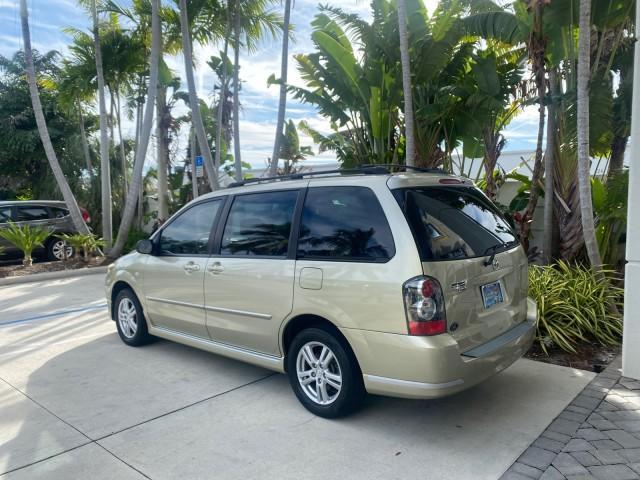 2004 Cosmic Sand Metallic /Beige/Black Mazda MPV LX LOW MILES 62,740 (JM3LW28J340) with an 3.0L DOHC MPFI 24-Valve V6 Engine engine, Automatic transmission, located at 4701 North Dixie Hwy, Pompano Beach, FL, 33064, (954) 422-2889, 26.240938, -80.123474 - OUR WEBPAGE FLORIDACARS1.COM HAS OVER 100 PHOTOS AND FREE CARFAX LINK 2004 MAZDA MPV LX VIN: JM3LW28J340519237 J M 3 L W 2 8 J 3 4 0 5 1 9 2 3 7 VAN 3.0L V6 F GASOLINE 25 MPG FRONT WHEEL DRIVE Features ABS Brakes Air Conditioning Alloy Wheels AM/FM Stereo Automatic Transmission CD Audio Cloth Seats - Photo#33