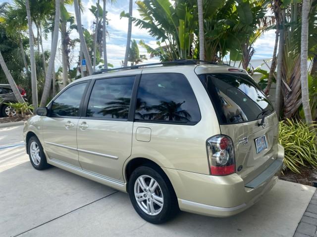 2004 Cosmic Sand Metallic /Beige/Black Mazda MPV LX LOW MILES 62,740 (JM3LW28J340) with an 3.0L DOHC MPFI 24-Valve V6 Engine engine, Automatic transmission, located at 4701 North Dixie Hwy, Pompano Beach, FL, 33064, (954) 422-2889, 26.240938, -80.123474 - OUR WEBPAGE FLORIDACARS1.COM HAS OVER 100 PHOTOS AND FREE CARFAX LINK 2004 MAZDA MPV LX VIN: JM3LW28J340519237 J M 3 L W 2 8 J 3 4 0 5 1 9 2 3 7 VAN 3.0L V6 F GASOLINE 25 MPG FRONT WHEEL DRIVE Features ABS Brakes Air Conditioning Alloy Wheels AM/FM Stereo Automatic Transmission CD Audio Cloth Seats - Photo#34
