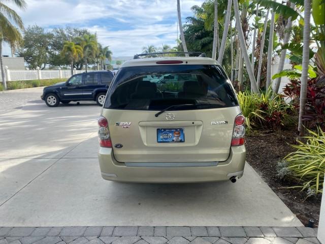 2004 Cosmic Sand Metallic /Beige/Black Mazda MPV LX LOW MILES 62,740 (JM3LW28J340) with an 3.0L DOHC MPFI 24-Valve V6 Engine engine, Automatic transmission, located at 4701 North Dixie Hwy, Pompano Beach, FL, 33064, (954) 422-2889, 26.240938, -80.123474 - OUR WEBPAGE FLORIDACARS1.COM HAS OVER 100 PHOTOS AND FREE CARFAX LINK 2004 MAZDA MPV LX VIN: JM3LW28J340519237 J M 3 L W 2 8 J 3 4 0 5 1 9 2 3 7 VAN 3.0L V6 F GASOLINE 25 MPG FRONT WHEEL DRIVE Features ABS Brakes Air Conditioning Alloy Wheels AM/FM Stereo Automatic Transmission CD Audio Cloth Seats - Photo#35