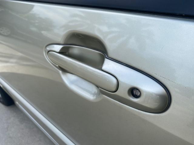 2004 Cosmic Sand Metallic /Beige/Black Mazda MPV LX LOW MILES 62,740 (JM3LW28J340) with an 3.0L DOHC MPFI 24-Valve V6 Engine engine, Automatic transmission, located at 4701 North Dixie Hwy, Pompano Beach, FL, 33064, (954) 422-2889, 26.240938, -80.123474 - OUR WEBPAGE FLORIDACARS1.COM HAS OVER 100 PHOTOS AND FREE CARFAX LINK 2004 MAZDA MPV LX VIN: JM3LW28J340519237 J M 3 L W 2 8 J 3 4 0 5 1 9 2 3 7 VAN 3.0L V6 F GASOLINE 25 MPG FRONT WHEEL DRIVE Features ABS Brakes Air Conditioning Alloy Wheels AM/FM Stereo Automatic Transmission CD Audio Cloth Seats - Photo#38