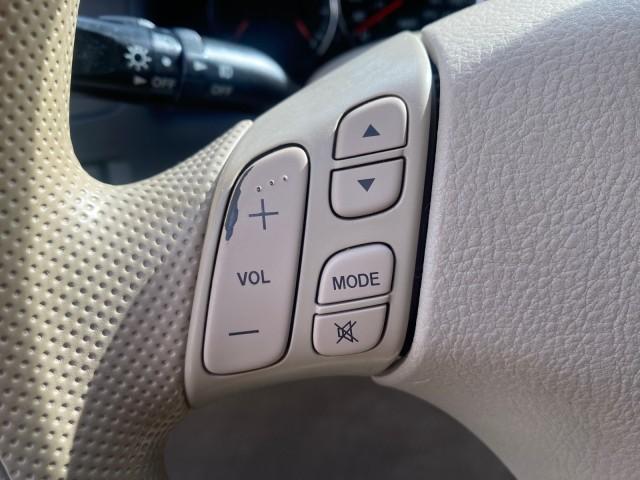 2004 Cosmic Sand Metallic /Beige/Black Mazda MPV LX LOW MILES 62,740 (JM3LW28J340) with an 3.0L DOHC MPFI 24-Valve V6 Engine engine, Automatic transmission, located at 4701 North Dixie Hwy, Pompano Beach, FL, 33064, (954) 422-2889, 26.240938, -80.123474 - OUR WEBPAGE FLORIDACARS1.COM HAS OVER 100 PHOTOS AND FREE CARFAX LINK 2004 MAZDA MPV LX VIN: JM3LW28J340519237 J M 3 L W 2 8 J 3 4 0 5 1 9 2 3 7 VAN 3.0L V6 F GASOLINE 25 MPG FRONT WHEEL DRIVE Features ABS Brakes Air Conditioning Alloy Wheels AM/FM Stereo Automatic Transmission CD Audio Cloth Seats - Photo#48