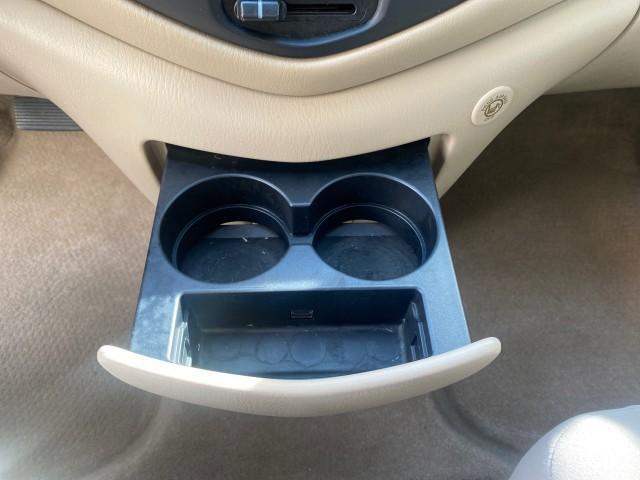 2004 Cosmic Sand Metallic /Beige/Black Mazda MPV LX LOW MILES 62,740 (JM3LW28J340) with an 3.0L DOHC MPFI 24-Valve V6 Engine engine, Automatic transmission, located at 4701 North Dixie Hwy, Pompano Beach, FL, 33064, (954) 422-2889, 26.240938, -80.123474 - OUR WEBPAGE FLORIDACARS1.COM HAS OVER 100 PHOTOS AND FREE CARFAX LINK 2004 MAZDA MPV LX VIN: JM3LW28J340519237 J M 3 L W 2 8 J 3 4 0 5 1 9 2 3 7 VAN 3.0L V6 F GASOLINE 25 MPG FRONT WHEEL DRIVE Features ABS Brakes Air Conditioning Alloy Wheels AM/FM Stereo Automatic Transmission CD Audio Cloth Seats - Photo#61