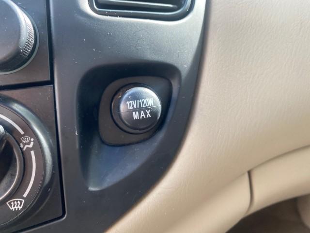 2004 Cosmic Sand Metallic /Beige/Black Mazda MPV LX LOW MILES 62,740 (JM3LW28J340) with an 3.0L DOHC MPFI 24-Valve V6 Engine engine, Automatic transmission, located at 4701 North Dixie Hwy, Pompano Beach, FL, 33064, (954) 422-2889, 26.240938, -80.123474 - OUR WEBPAGE FLORIDACARS1.COM HAS OVER 100 PHOTOS AND FREE CARFAX LINK 2004 MAZDA MPV LX VIN: JM3LW28J340519237 J M 3 L W 2 8 J 3 4 0 5 1 9 2 3 7 VAN 3.0L V6 F GASOLINE 25 MPG FRONT WHEEL DRIVE Features ABS Brakes Air Conditioning Alloy Wheels AM/FM Stereo Automatic Transmission CD Audio Cloth Seats - Photo#63