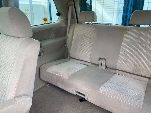 2004 Cosmic Sand Metallic /Beige/Black Mazda MPV LX LOW MILES 62,740 (JM3LW28J340) with an 3.0L DOHC MPFI 24-Valve V6 Engine engine, Automatic transmission, located at 4701 North Dixie Hwy, Pompano Beach, FL, 33064, (954) 422-2889, 26.240938, -80.123474 - OUR WEBPAGE FLORIDACARS1.COM HAS OVER 100 PHOTOS AND FREE CARFAX LINK 2004 MAZDA MPV LX VIN: JM3LW28J340519237 J M 3 L W 2 8 J 3 4 0 5 1 9 2 3 7 VAN 3.0L V6 F GASOLINE 25 MPG FRONT WHEEL DRIVE Features ABS Brakes Air Conditioning Alloy Wheels AM/FM Stereo Automatic Transmission CD Audio Cloth Seats - Photo#79