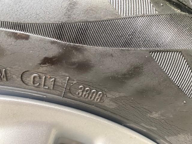 2004 Cosmic Sand Metallic /Beige/Black Mazda MPV LX LOW MILES 62,740 (JM3LW28J340) with an 3.0L DOHC MPFI 24-Valve V6 Engine engine, Automatic transmission, located at 4701 North Dixie Hwy, Pompano Beach, FL, 33064, (954) 422-2889, 26.240938, -80.123474 - OUR WEBPAGE FLORIDACARS1.COM HAS OVER 100 PHOTOS AND FREE CARFAX LINK 2004 MAZDA MPV LX VIN: JM3LW28J340519237 J M 3 L W 2 8 J 3 4 0 5 1 9 2 3 7 VAN 3.0L V6 F GASOLINE 25 MPG FRONT WHEEL DRIVE Features ABS Brakes Air Conditioning Alloy Wheels AM/FM Stereo Automatic Transmission CD Audio Cloth Seats - Photo#91