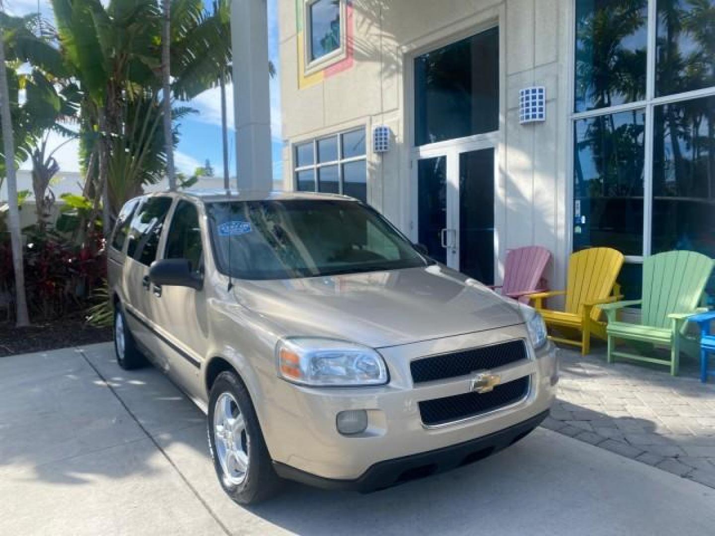 2007 Gold Mist Metallic /Cashmere Chevrolet Uplander LS LOW MILES 46,982 VAN (1GNDV23137D) with an 3.9L V6 SFI Engine engine, Automatic transmission, located at 4701 North Dixie Hwy, Pompano Beach, FL, 33064, (954) 422-2889, 26.240938, -80.123474 - OUR WEBPAGE FLORIDACARS1.COM HAS OVER 100 PHOTOS AND FREE CARFAX LINK 2007 CHEVROLET UPLANDER LS 7 PASSENGER VIN: 1GNDV23137D200271 1 G N D V 2 3 1 3 7 D 2 0 0 2 7 1 VAN 3.9L V6 F GASOLINE 25 MPG FRONT WHEEL DRIVE Features ABS Brakes Air Conditioning Alloy Wheels AM/FM Stereo Automatic Transmission- Photo#1