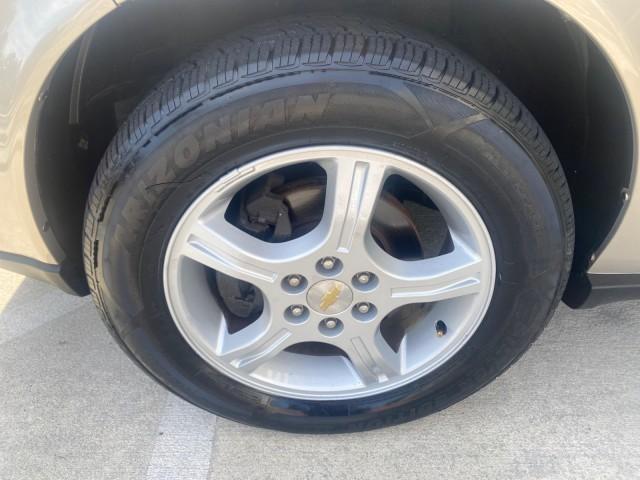 2007 Desert Brown Metallic /Cashmere Chevrolet Uplander LS LOW MILES 46,982 (1GNDV23137D) with an 3.9L V6 SFI Engine engine, Automatic transmission, located at 4701 North Dixie Hwy, Pompano Beach, FL, 33064, (954) 422-2889, 26.240938, -80.123474 - OUR WEBPAGE FLORIDACARS1.COM HAS OVER 100 PHOTOS AND FREE CARFAX LINK 2007 CHEVROLET UPLANDER LS 7 PASSENGER VIN: 1GNDV23137D200271 1 G N D V 2 3 1 3 7 D 2 0 0 2 7 1 VAN 3.9L V6 F GASOLINE 25 MPG FRONT WHEEL DRIVE Features ABS Brakes Air Conditioning Alloy Wheels AM/FM Stereo Automatic Transmission - Photo#19