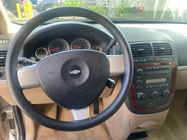 2007 Desert Brown Metallic /Cashmere Chevrolet Uplander LS LOW MILES 46,982 (1GNDV23137D) with an 3.9L V6 SFI Engine engine, Automatic transmission, located at 4701 North Dixie Hwy, Pompano Beach, FL, 33064, (954) 422-2889, 26.240938, -80.123474 - OUR WEBPAGE FLORIDACARS1.COM HAS OVER 100 PHOTOS AND FREE CARFAX LINK 2007 CHEVROLET UPLANDER LS 7 PASSENGER VIN: 1GNDV23137D200271 1 G N D V 2 3 1 3 7 D 2 0 0 2 7 1 VAN 3.9L V6 F GASOLINE 25 MPG FRONT WHEEL DRIVE Features ABS Brakes Air Conditioning Alloy Wheels AM/FM Stereo Automatic Transmission - Photo#45
