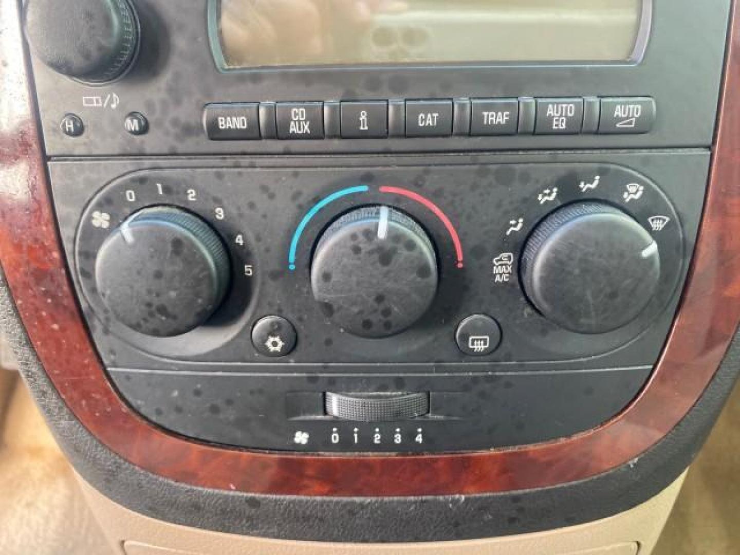 2007 Gold Mist Metallic /Cashmere Chevrolet Uplander LS LOW MILES 46,982 VAN (1GNDV23137D) with an 3.9L V6 SFI Engine engine, Automatic transmission, located at 4701 North Dixie Hwy, Pompano Beach, FL, 33064, (954) 422-2889, 26.240938, -80.123474 - OUR WEBPAGE FLORIDACARS1.COM HAS OVER 100 PHOTOS AND FREE CARFAX LINK 2007 CHEVROLET UPLANDER LS 7 PASSENGER VIN: 1GNDV23137D200271 1 G N D V 2 3 1 3 7 D 2 0 0 2 7 1 VAN 3.9L V6 F GASOLINE 25 MPG FRONT WHEEL DRIVE Features ABS Brakes Air Conditioning Alloy Wheels AM/FM Stereo Automatic Transmission- Photo#52