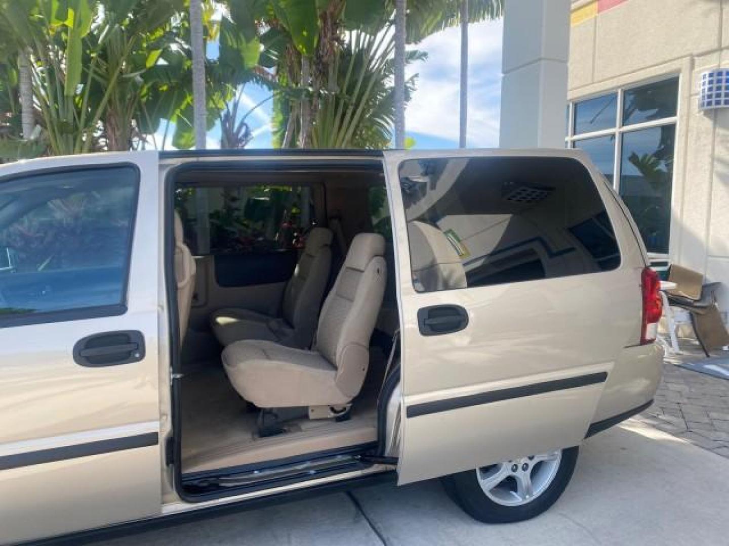 2007 Gold Mist Metallic /Cashmere Chevrolet Uplander LS LOW MILES 46,982 VAN (1GNDV23137D) with an 3.9L V6 SFI Engine engine, Automatic transmission, located at 4701 North Dixie Hwy, Pompano Beach, FL, 33064, (954) 422-2889, 26.240938, -80.123474 - OUR WEBPAGE FLORIDACARS1.COM HAS OVER 100 PHOTOS AND FREE CARFAX LINK 2007 CHEVROLET UPLANDER LS 7 PASSENGER VIN: 1GNDV23137D200271 1 G N D V 2 3 1 3 7 D 2 0 0 2 7 1 VAN 3.9L V6 F GASOLINE 25 MPG FRONT WHEEL DRIVE Features ABS Brakes Air Conditioning Alloy Wheels AM/FM Stereo Automatic Transmission- Photo#63