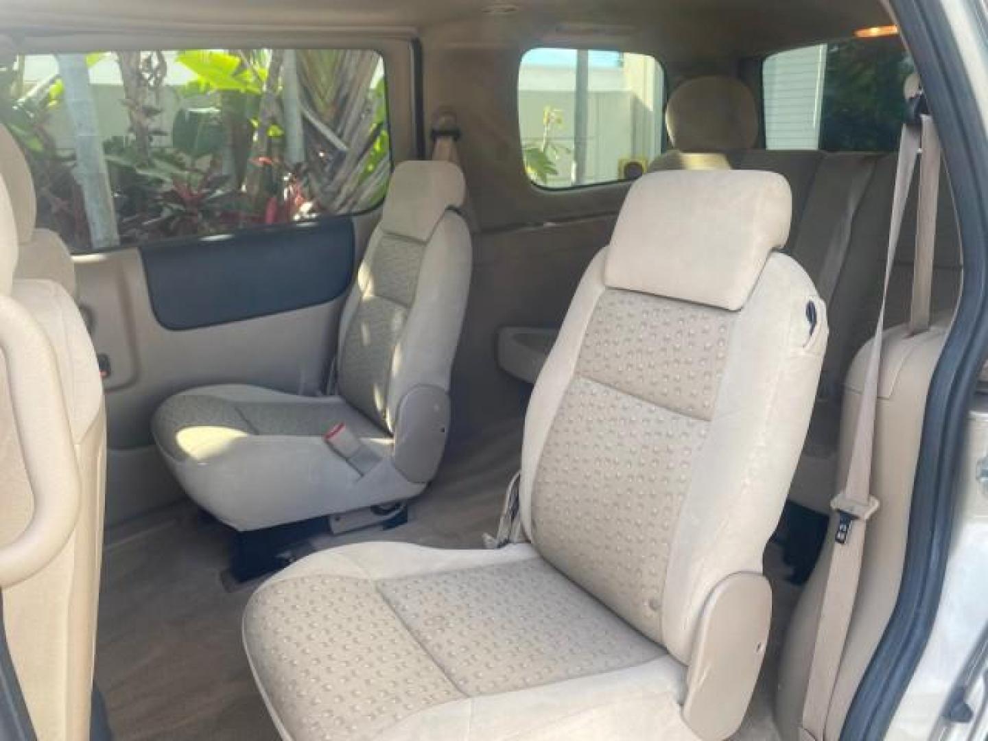 2007 Gold Mist Metallic /Cashmere Chevrolet Uplander LS LOW MILES 46,982 VAN (1GNDV23137D) with an 3.9L V6 SFI Engine engine, Automatic transmission, located at 4701 North Dixie Hwy, Pompano Beach, FL, 33064, (954) 422-2889, 26.240938, -80.123474 - OUR WEBPAGE FLORIDACARS1.COM HAS OVER 100 PHOTOS AND FREE CARFAX LINK 2007 CHEVROLET UPLANDER LS 7 PASSENGER VIN: 1GNDV23137D200271 1 G N D V 2 3 1 3 7 D 2 0 0 2 7 1 VAN 3.9L V6 F GASOLINE 25 MPG FRONT WHEEL DRIVE Features ABS Brakes Air Conditioning Alloy Wheels AM/FM Stereo Automatic Transmission- Photo#65