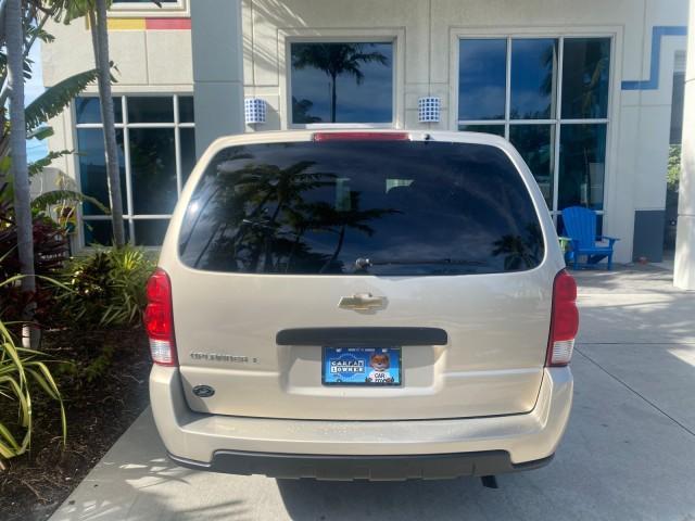2007 Desert Brown Metallic /Cashmere Chevrolet Uplander LS LOW MILES 46,982 (1GNDV23137D) with an 3.9L V6 SFI Engine engine, Automatic transmission, located at 4701 North Dixie Hwy, Pompano Beach, FL, 33064, (954) 422-2889, 26.240938, -80.123474 - OUR WEBPAGE FLORIDACARS1.COM HAS OVER 100 PHOTOS AND FREE CARFAX LINK 2007 CHEVROLET UPLANDER LS 7 PASSENGER VIN: 1GNDV23137D200271 1 G N D V 2 3 1 3 7 D 2 0 0 2 7 1 VAN 3.9L V6 F GASOLINE 25 MPG FRONT WHEEL DRIVE Features ABS Brakes Air Conditioning Alloy Wheels AM/FM Stereo Automatic Transmission - Photo#93