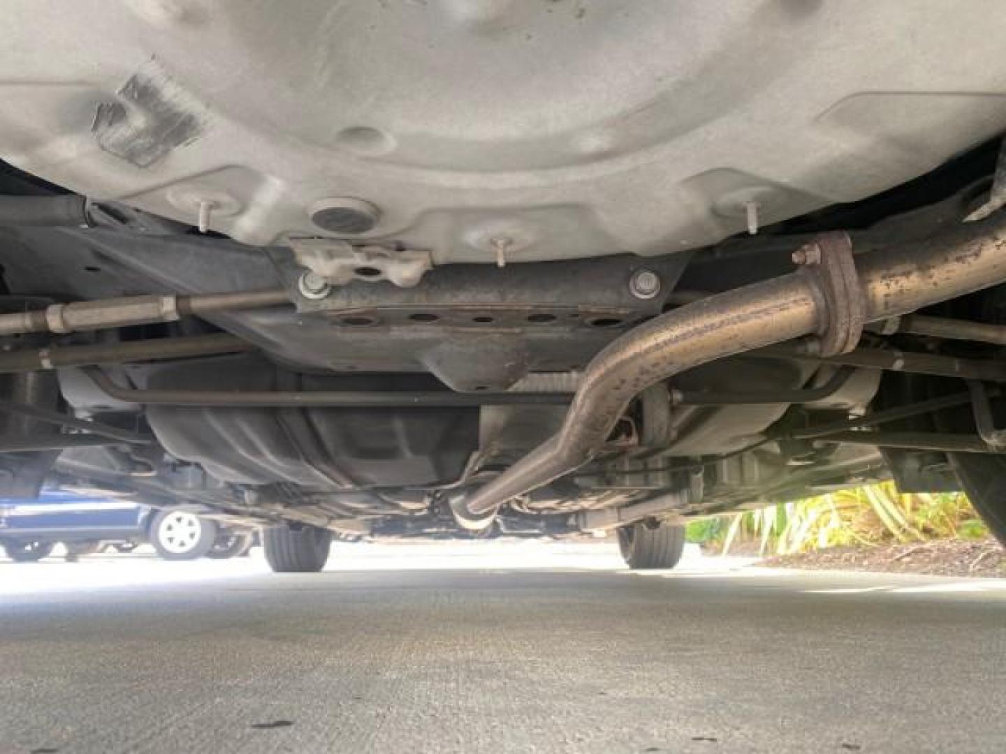 2007 Desert Sand Mica /Bisque Toyota Camry LE LOW MILES 44,042 1 OWNER (4T1BE46K77U) with an 2.4L DOHC MPFI VVT-i 16-Valve 4-Cyl Engine engine, Automatic transmission, located at 4701 North Dixie Hwy, Pompano Beach, FL, 33064, (954) 422-2889, 26.240938, -80.123474 - OUR WEBPAGE FLORIDACARS1.COM HAS OVER 100 PHOTOS AND FREE CARFAX LINK 2007 TOYOTA CAMRY LE VIN: 4T1BE46K77U636309 4 T 1 B E 4 6 K 7 7 U 6 3 6 3 0 9 SEDAN 4 DR 2.4L I4 F DOHC 16V GASOLINE 31 MPG FRONT WHEEL DRIVE Features ABS Brakes Air Conditioning AM/FM Stereo Automatic Transmission Auxiliary Audio - Photo#22