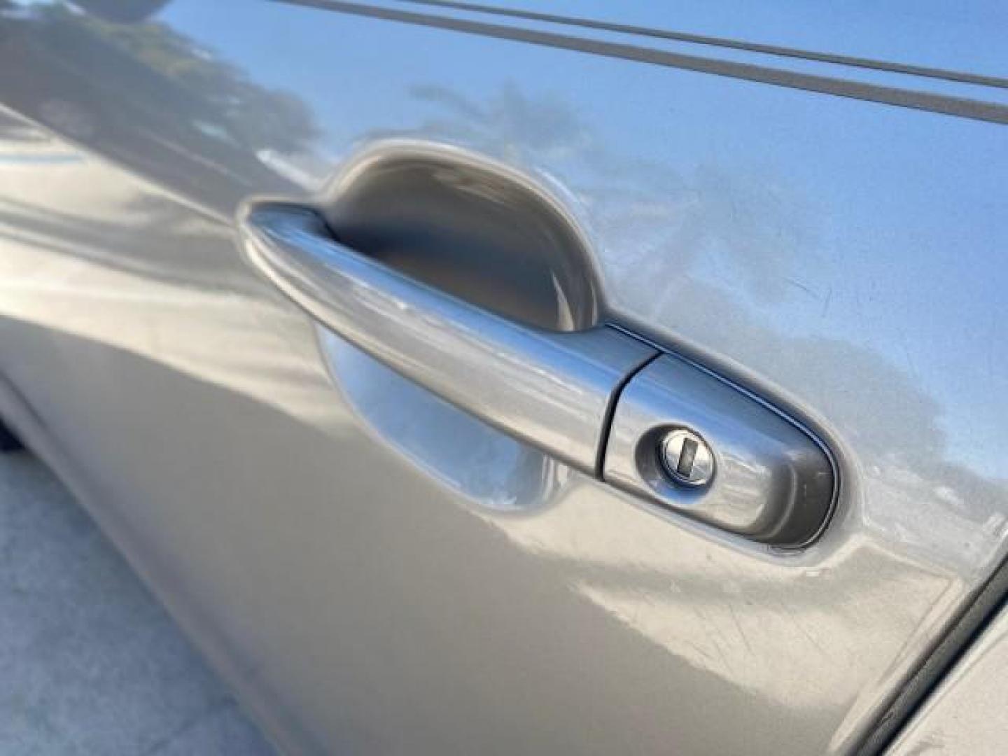 2007 Desert Sand Mica /Bisque Toyota Camry LE LOW MILES 44,042 1 OWNER (4T1BE46K77U) with an 2.4L DOHC MPFI VVT-i 16-Valve 4-Cyl Engine engine, Automatic transmission, located at 4701 North Dixie Hwy, Pompano Beach, FL, 33064, (954) 422-2889, 26.240938, -80.123474 - OUR WEBPAGE FLORIDACARS1.COM HAS OVER 100 PHOTOS AND FREE CARFAX LINK 2007 TOYOTA CAMRY LE VIN: 4T1BE46K77U636309 4 T 1 B E 4 6 K 7 7 U 6 3 6 3 0 9 SEDAN 4 DR 2.4L I4 F DOHC 16V GASOLINE 31 MPG FRONT WHEEL DRIVE Features ABS Brakes Air Conditioning AM/FM Stereo Automatic Transmission Auxiliary Audio - Photo#39