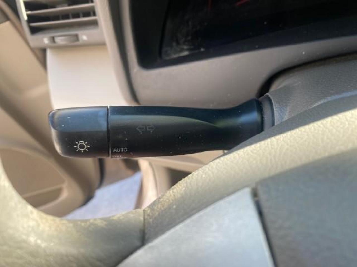 2007 Desert Sand Mica /Bisque Toyota Camry LE LOW MILES 44,042 1 OWNER (4T1BE46K77U) with an 2.4L DOHC MPFI VVT-i 16-Valve 4-Cyl Engine engine, Automatic transmission, located at 4701 North Dixie Hwy, Pompano Beach, FL, 33064, (954) 422-2889, 26.240938, -80.123474 - OUR WEBPAGE FLORIDACARS1.COM HAS OVER 100 PHOTOS AND FREE CARFAX LINK 2007 TOYOTA CAMRY LE VIN: 4T1BE46K77U636309 4 T 1 B E 4 6 K 7 7 U 6 3 6 3 0 9 SEDAN 4 DR 2.4L I4 F DOHC 16V GASOLINE 31 MPG FRONT WHEEL DRIVE Features ABS Brakes Air Conditioning AM/FM Stereo Automatic Transmission Auxiliary Audio - Photo#52