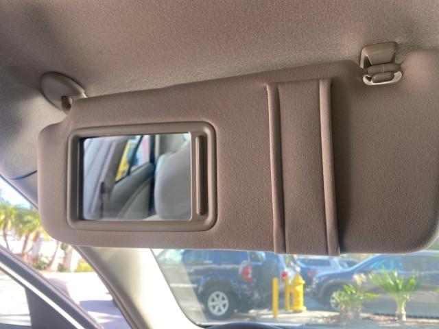 2007 Desert Sand Mica /Bisque Toyota Camry LE LOW MILES 44,042 1 OWNER (4T1BE46K77U) with an 2.4L DOHC MPFI VVT-i 16-Valve 4-Cyl Engine engine, Automatic transmission, located at 4701 North Dixie Hwy, Pompano Beach, FL, 33064, (954) 422-2889, 26.240938, -80.123474 - OUR WEBPAGE FLORIDACARS1.COM HAS OVER 100 PHOTOS AND FREE CARFAX LINK 2007 TOYOTA CAMRY LE VIN: 4T1BE46K77U636309 4 T 1 B E 4 6 K 7 7 U 6 3 6 3 0 9 SEDAN 4 DR 2.4L I4 F DOHC 16V GASOLINE 31 MPG FRONT WHEEL DRIVE Features ABS Brakes Air Conditioning AM/FM Stereo Automatic Transmission Auxiliary Audio - Photo#65