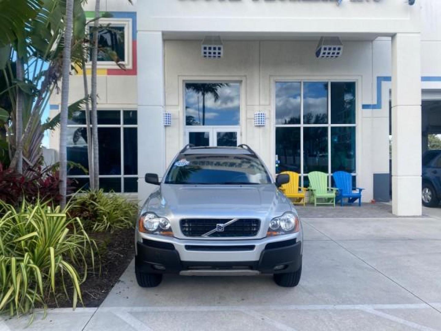 2006 Silver Metallic /Graphite Volvo XC90 SUV Turbo LOW MILES 55,260 1 OWNER FL (YV4CY592561) with an 2.5L Turbocharged I5 Engine engine, Automatic transmission, located at 4701 North Dixie Hwy, Pompano Beach, FL, 33064, (954) 422-2889, 26.240938, -80.123474 - OUR WEBPAGE FLORIDACARS1.COM HAS OVER 100 PHOTOS AND FREE CARFAX LINK 2006 VOLVO XC90 2.5T 1 OWNER FL SUNROOF LEATHER FULLY LOADED VIN: YV4CY592561248414 Y V 4 C Y 5 9 2 5 6 1 2 4 8 4 1 4 4 DOOR WAGON/SPORT UTILITY 2.5L I5 F GASOLINE 23 MPG FRONT WHEEL DRIVE Features ABS Brakes Air Conditioning Allo- Photo#26