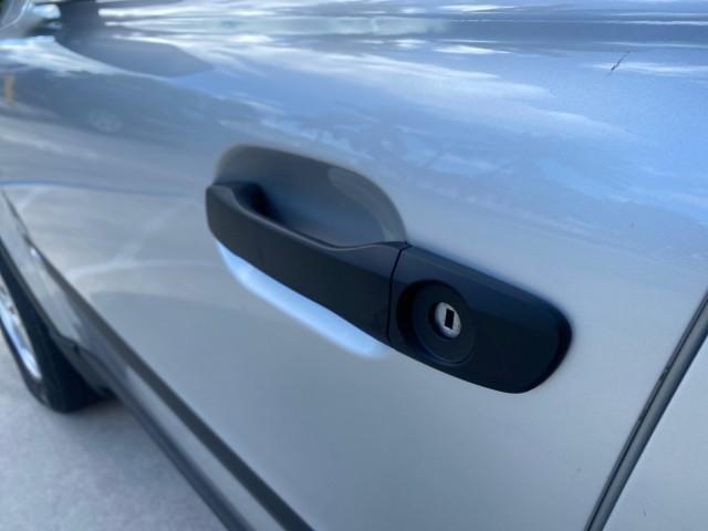 2006 Silver Metallic /Graphite Volvo XC90 SUV Turbo LOW MILES 55,260 1 OWNER FL (YV4CY592561) with an 2.5L Turbocharged I5 Engine engine, Automatic transmission, located at 4701 North Dixie Hwy, Pompano Beach, FL, 33064, (954) 422-2889, 26.240938, -80.123474 - OUR WEBPAGE FLORIDACARS1.COM HAS OVER 100 PHOTOS AND FREE CARFAX LINK 2006 VOLVO XC90 2.5T 1 OWNER FL SUNROOF LEATHER FULLY LOADED VIN: YV4CY592561248414 Y V 4 C Y 5 9 2 5 6 1 2 4 8 4 1 4 4 DOOR WAGON/SPORT UTILITY 2.5L I5 F GASOLINE 23 MPG FRONT WHEEL DRIVE Features ABS Brakes Air Conditioning Allo - Photo#39