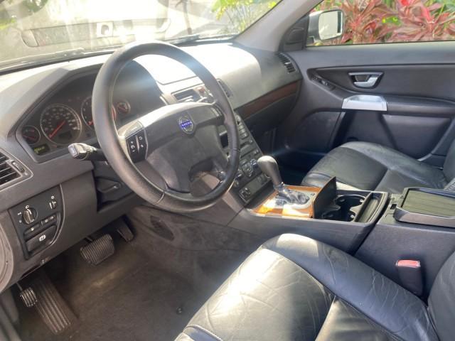 2006 Silver Metallic /Graphite Volvo XC90 SUV Turbo LOW MILES 55,260 1 OWNER FL (YV4CY592561) with an 2.5L Turbocharged I5 Engine engine, Automatic transmission, located at 4701 North Dixie Hwy, Pompano Beach, FL, 33064, (954) 422-2889, 26.240938, -80.123474 - OUR WEBPAGE FLORIDACARS1.COM HAS OVER 100 PHOTOS AND FREE CARFAX LINK 2006 VOLVO XC90 2.5T 1 OWNER FL SUNROOF LEATHER FULLY LOADED VIN: YV4CY592561248414 Y V 4 C Y 5 9 2 5 6 1 2 4 8 4 1 4 4 DOOR WAGON/SPORT UTILITY 2.5L I5 F GASOLINE 23 MPG FRONT WHEEL DRIVE Features ABS Brakes Air Conditioning Allo - Photo#45
