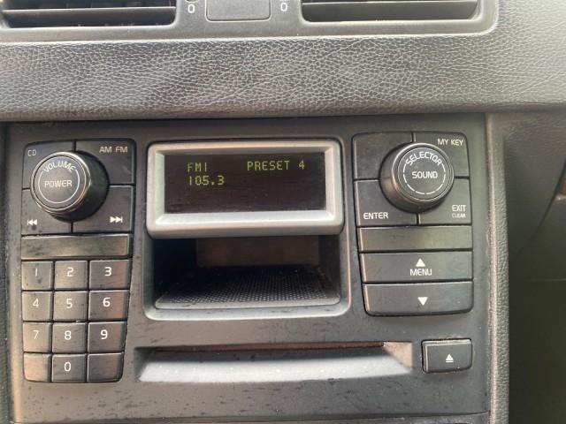 2006 Silver Metallic /Graphite Volvo XC90 SUV Turbo LOW MILES 55,260 1 OWNER FL (YV4CY592561) with an 2.5L Turbocharged I5 Engine engine, Automatic transmission, located at 4701 North Dixie Hwy, Pompano Beach, FL, 33064, (954) 422-2889, 26.240938, -80.123474 - OUR WEBPAGE FLORIDACARS1.COM HAS OVER 100 PHOTOS AND FREE CARFAX LINK 2006 VOLVO XC90 2.5T 1 OWNER FL SUNROOF LEATHER FULLY LOADED VIN: YV4CY592561248414 Y V 4 C Y 5 9 2 5 6 1 2 4 8 4 1 4 4 DOOR WAGON/SPORT UTILITY 2.5L I5 F GASOLINE 23 MPG FRONT WHEEL DRIVE Features ABS Brakes Air Conditioning Allo - Photo#57